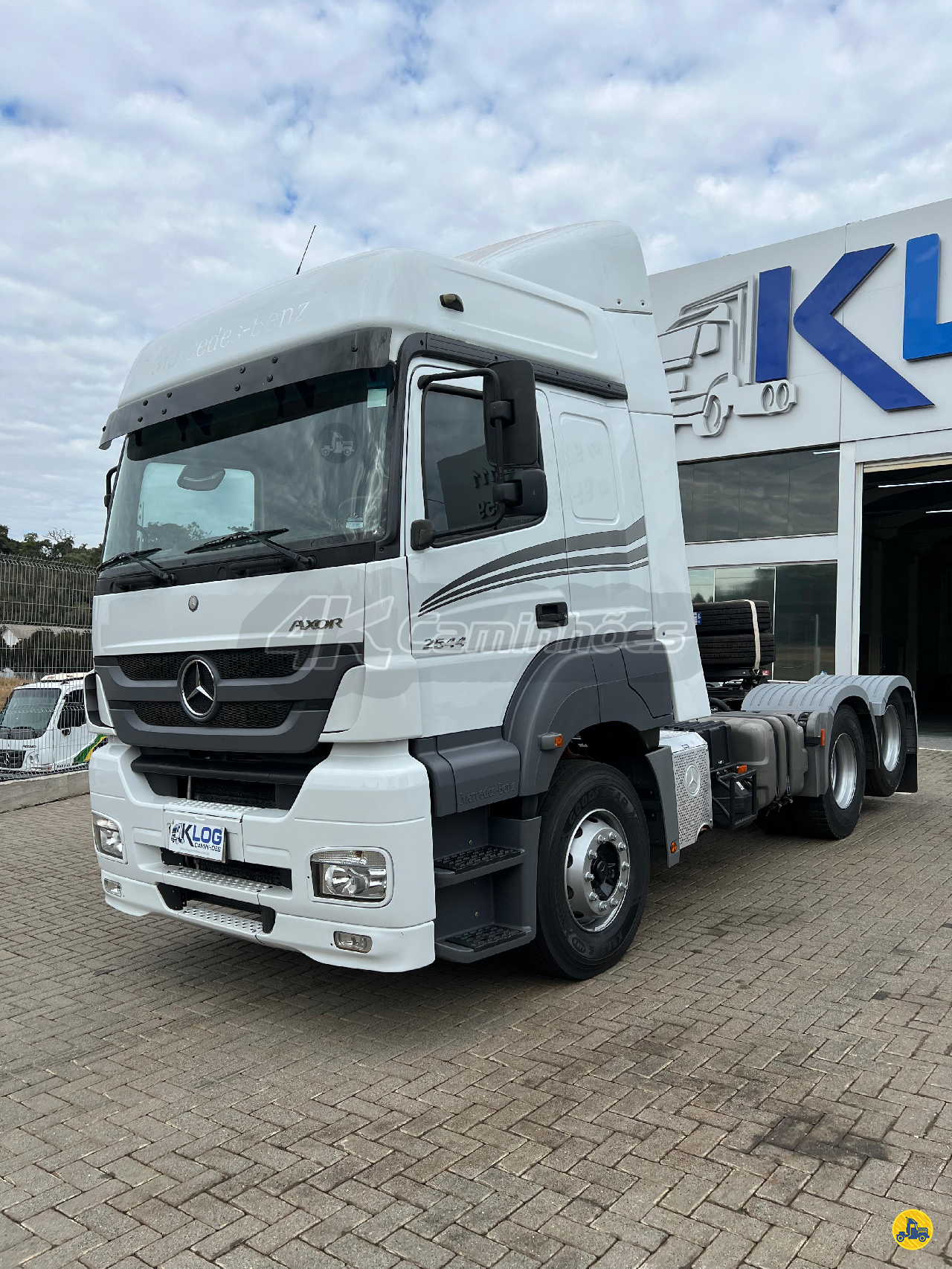 CAMINHAO MERCEDES-BENZ MB 2544 Cavalo Mecânico Cavalo 6x2 4K Caminhões - Chapecó CHAPECO SANTA CATARINA SC